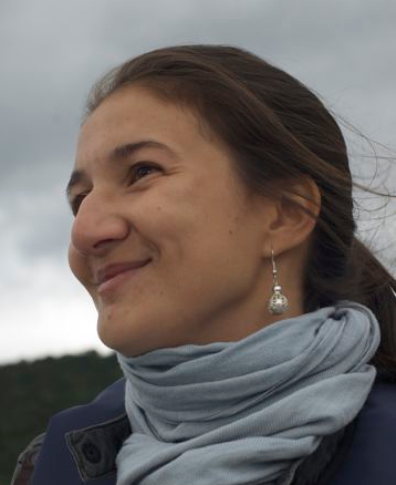 Dr Gwenaëlle Douaud is a Research Fellow of Green Templeton College. She is Associate Professor and MRC Career Development Fellow at the Oxford FMRIB Centre, University of Oxford.