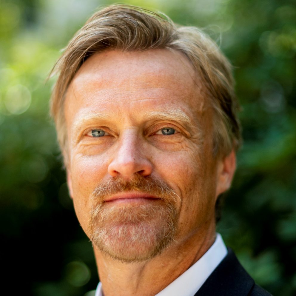 Leading and Working in Health Care Teams: The Why, How, and When ...