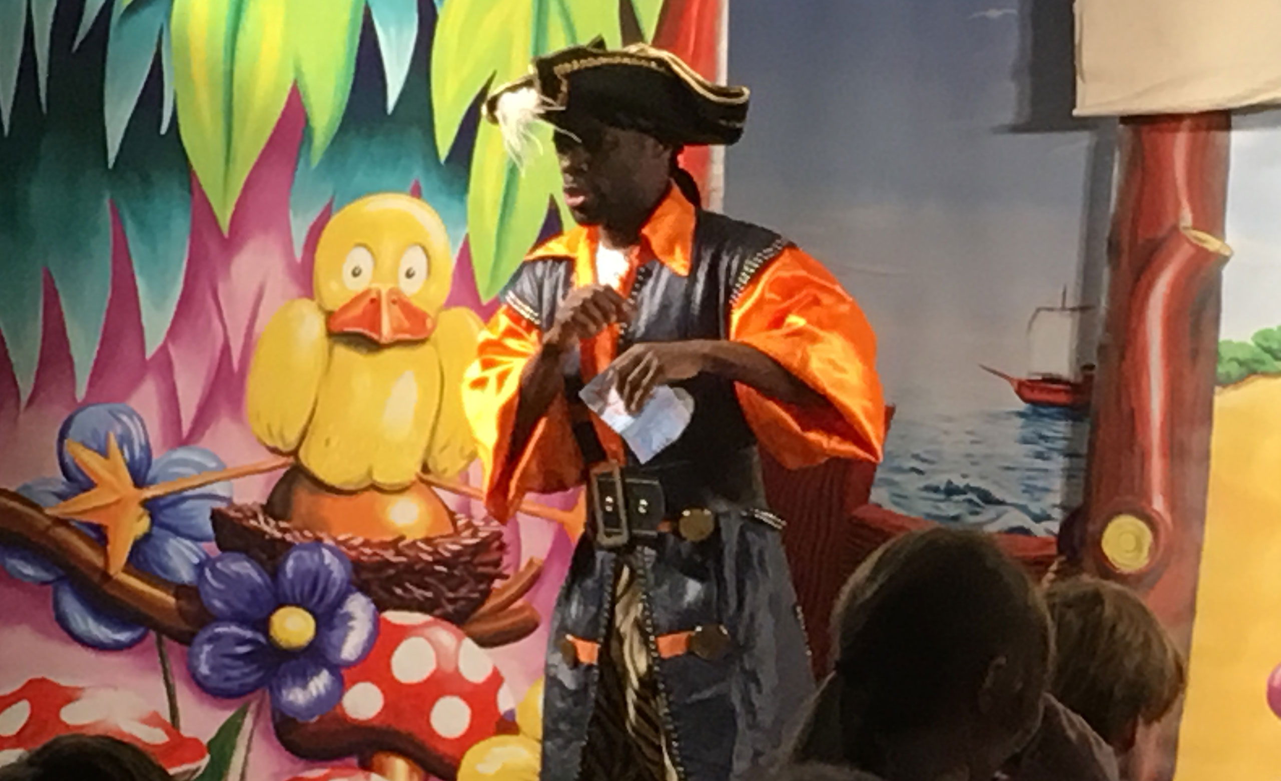 Pantomime Green Templeton