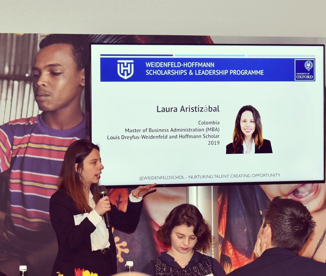 (c) Laura Aristizábal Borrero