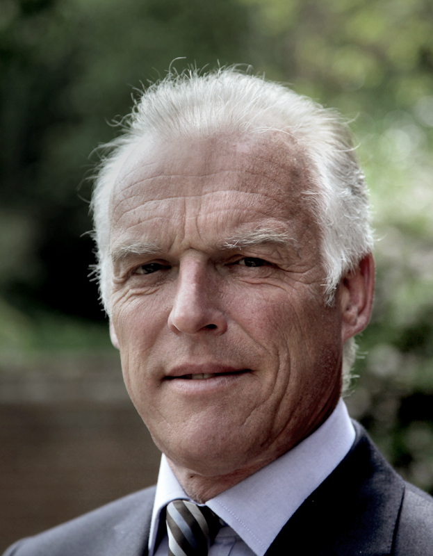 Senior Research Fellow Professor Andrew Baum 1