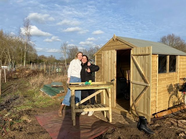 273171346 128403643017056 3054296546384743916 N