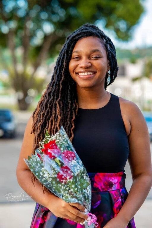 Danielle Casual Headshot