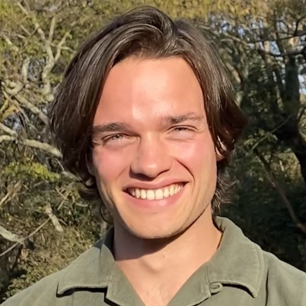 Theo Silberston Profile Pic Outside