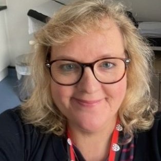 Jenny Fitzgerald Profile Pic Selfie