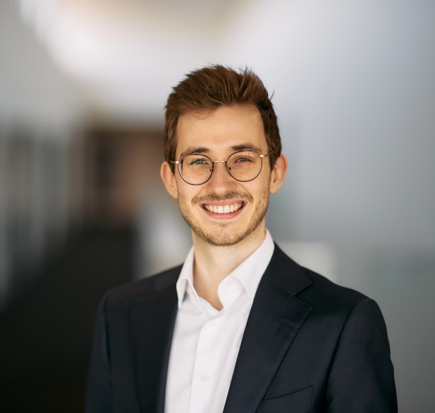 Anthony Limburg Profile Pic In Shirt And Jacket