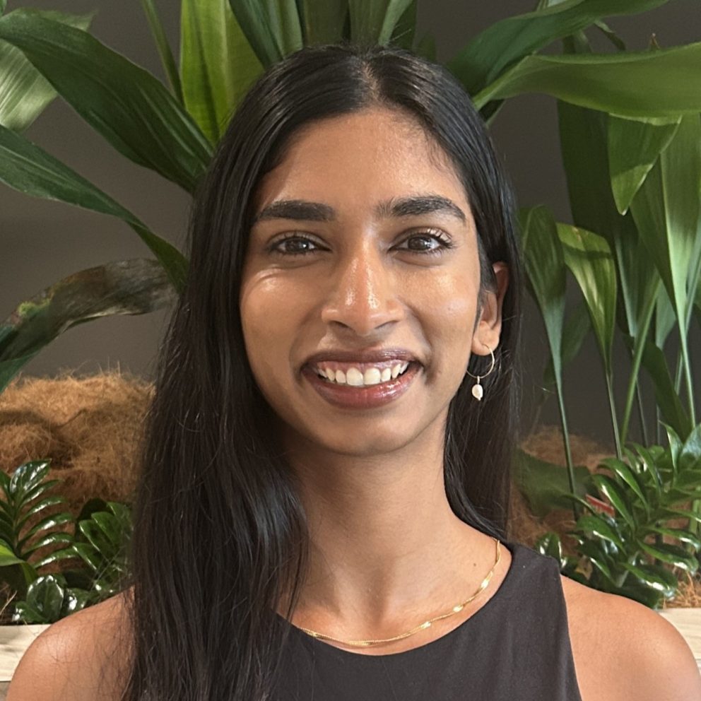 Disha Gomathinayagam Profile Pic