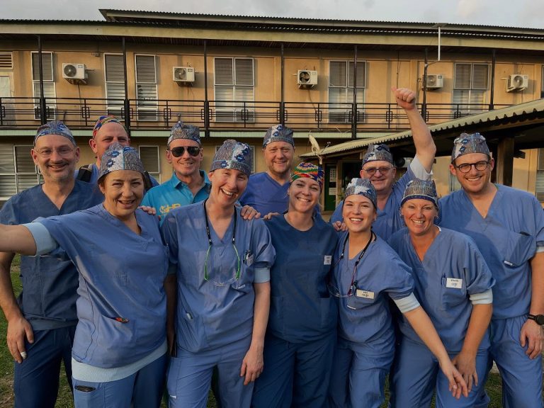 Giel Koning with the team of voluteers