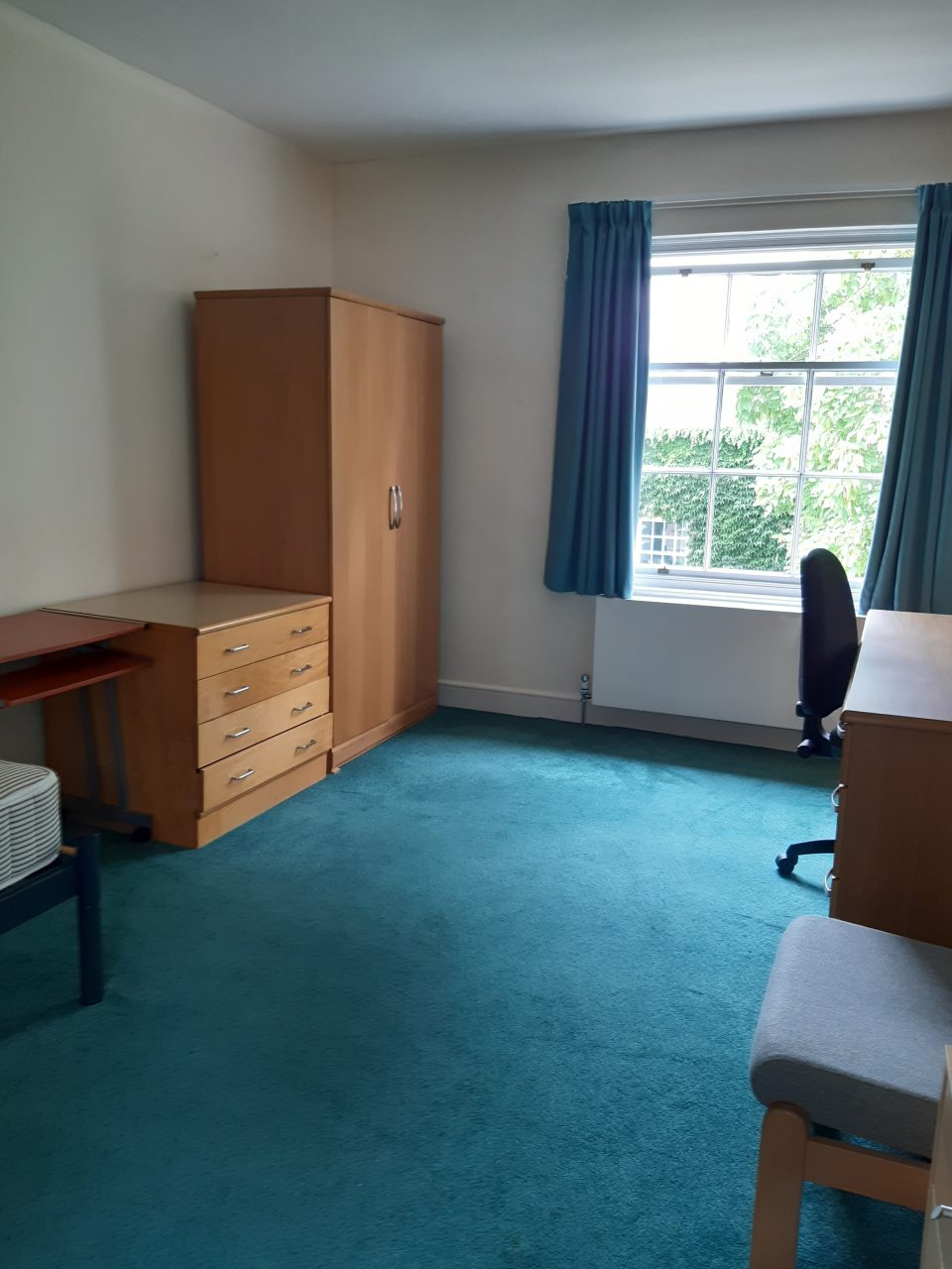 W3 Bedroom