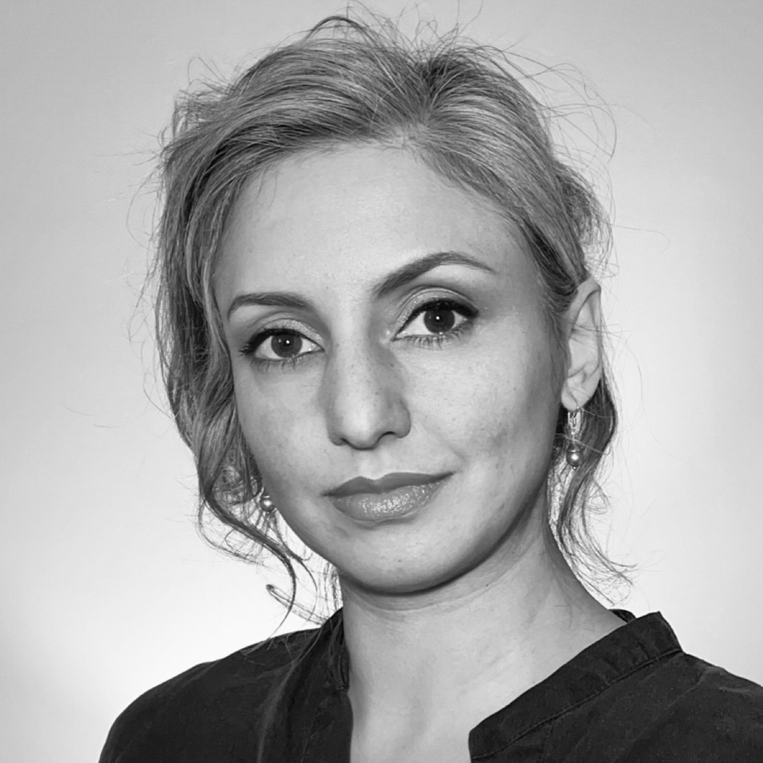Parnian Ferdossi Profile Picture Without Colour